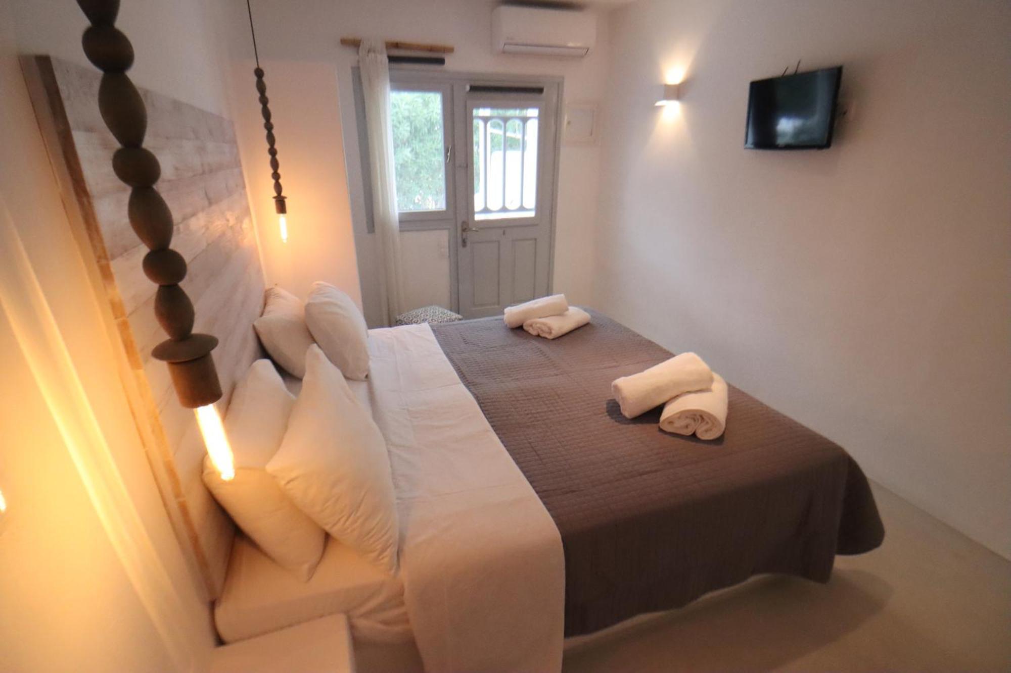 Flisvos Beach Studios Naxos City Εξωτερικό φωτογραφία
